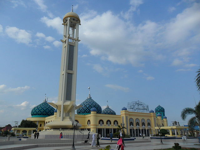 640px Masjid Agung Al Karomah