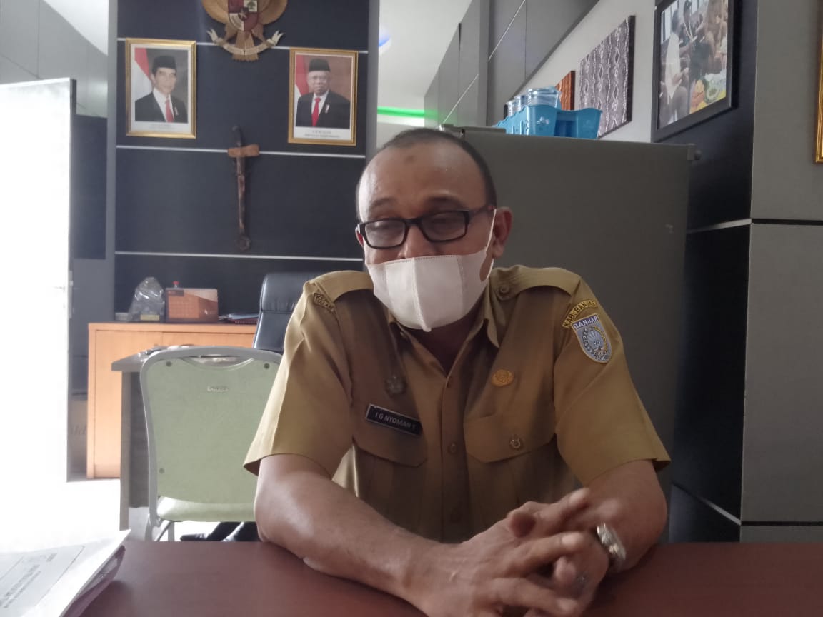 Kepala Disnakertrans Kabupaten Banjar I Gusti Nyoman Yudiana mengatakan Tunjangan Hari Raya THR bagi pekerja harus dibayarkan H 7 sebelum lebaran