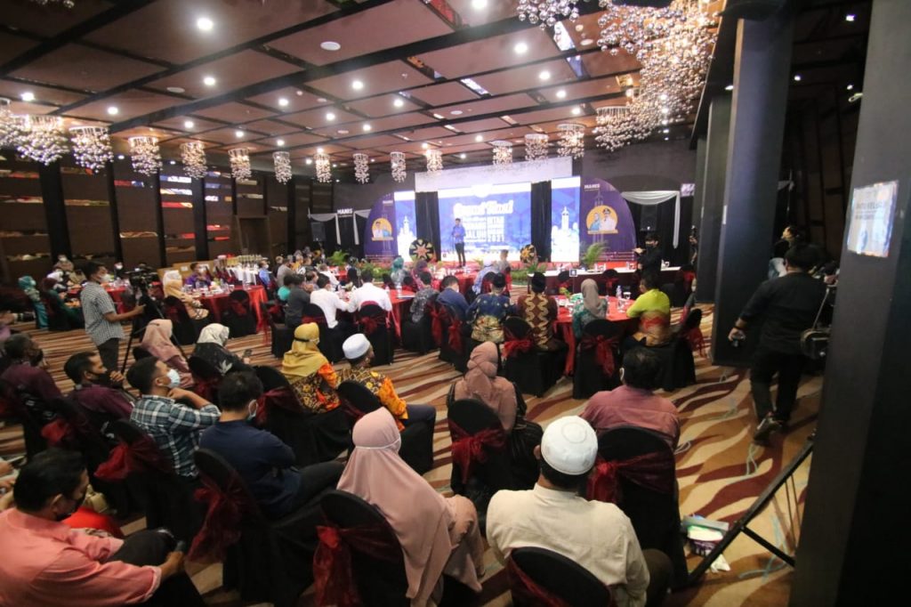 Bupati Banjar Saidi Mansyur dalam Grand Final Pemilihan Nanang Galuh Intan Banjar 2021 menginginkan pariwisata di Kabupaten Banjar ini tumbuh berkembang