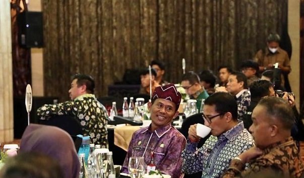 Sukamta Raih Dua Penghargaan Indonesia Green Award 2023 sukamta sandiaga uno teras7