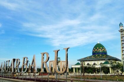Al Munawarah Grand Mosque Banjarbaru