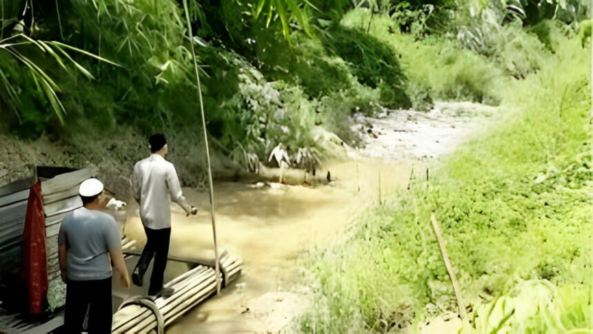 Dewan sarankan sungai yang dangkal di wilayah Kabupaten Banjar agar dinormalisasi. Jumat (23/06/2023). (Foto : Diskominfo Banjar)