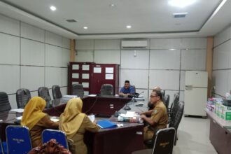 Rapat Pansus PD Pasar DPRD Kabupaten Banjar dengan Eksekutif Pemerintah Daerah Kabupaten Banjar (Foto : Heru)