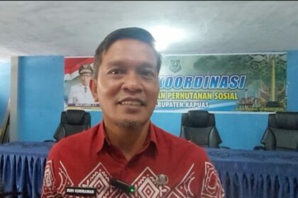 Kepala Dinas PMD Kapuas, Budi Kurniawan sebut percepatan pembangunan perhutanan sosial untuk tingkatkan kesejahteraan masyarakat. (Foto: Gus)